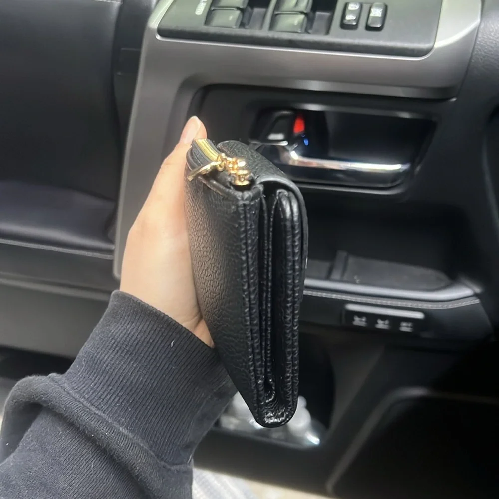 Black Leather Wallet - Picture 9 of 9